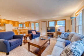 Rockaway Beach Comfy Retreat